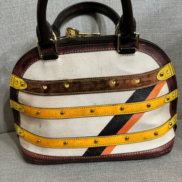 Louis Vuitton Transformed Canvas Time Trunk Alma - Picture 2 of 15